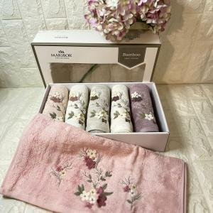 Adela- 3d Nakışlı Bambu Havlu 6 Ad. (50X90)