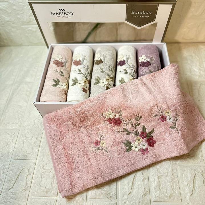 Adela- 3d Nakışlı Bambu Havlu 6 Ad. (50X90)