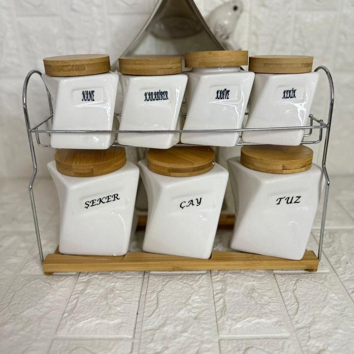 7'li Porselen Baharatlık Stantlı Bambu Vakumlu Kapak