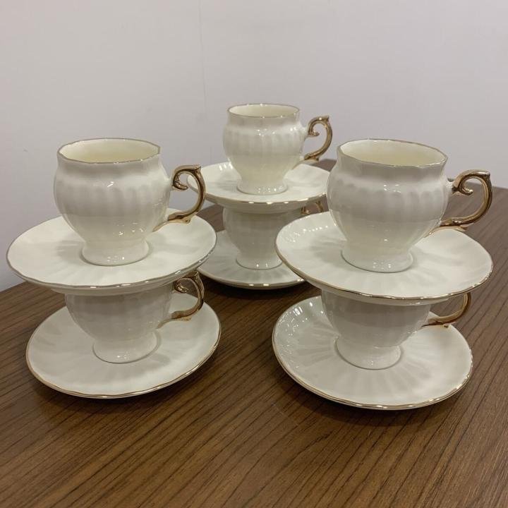 Kahve Fincan Takımı 6’lı Altın Dekorlu