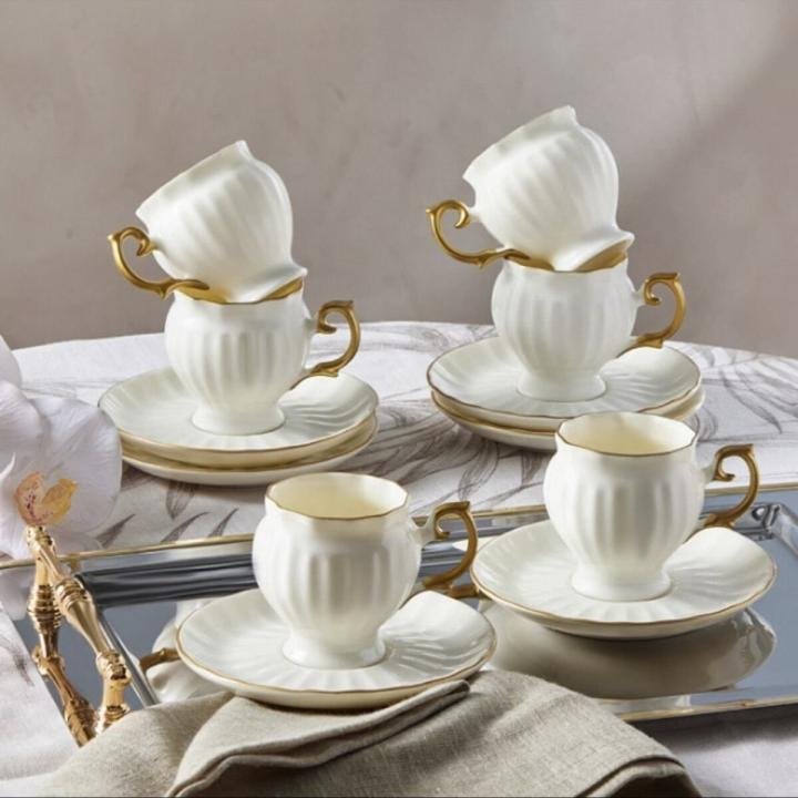 Kahve Fincan Takımı 6’lı Altın Dekorlu