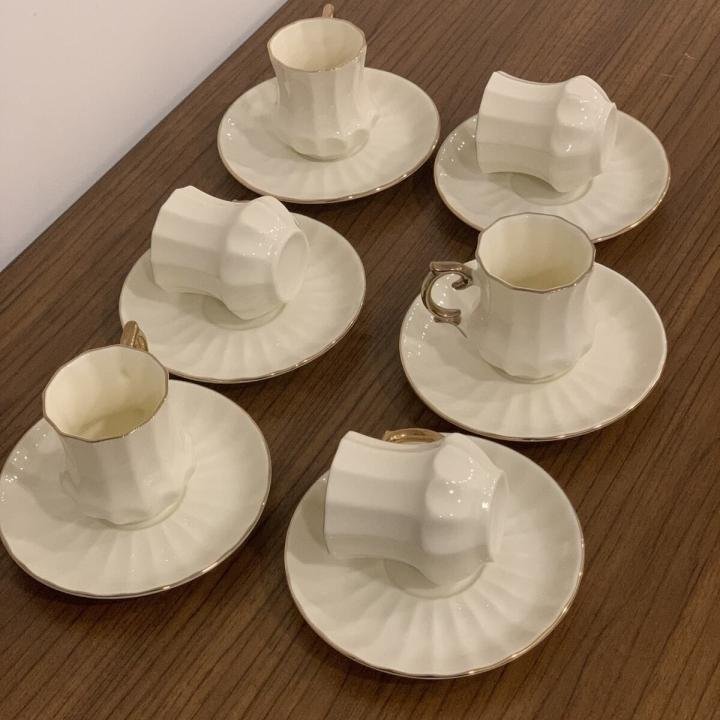 Kahve Fincan Takımı 6’lı Altın Dekorlu