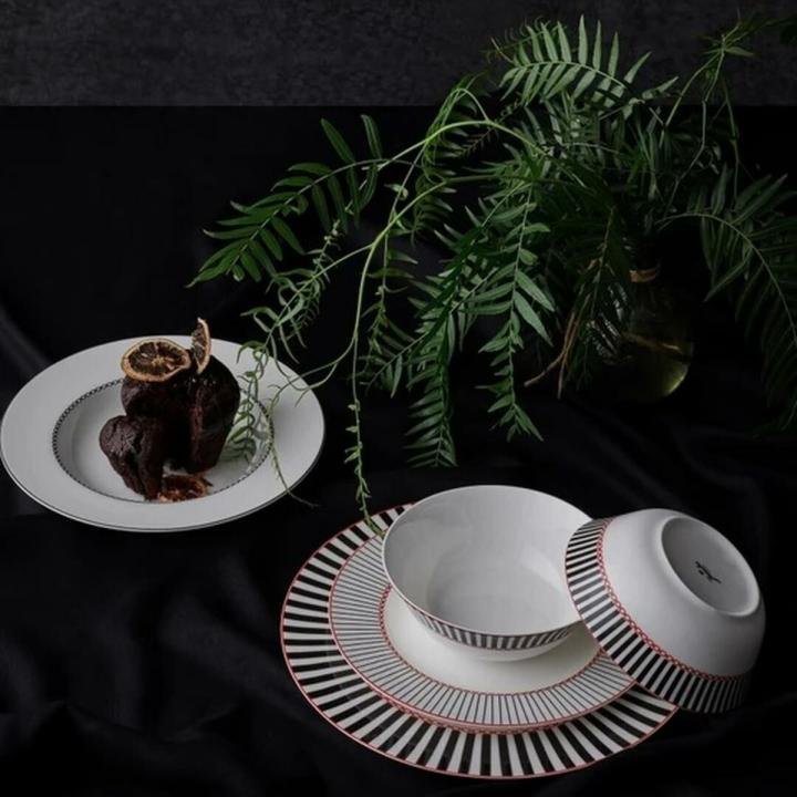 Royal Black Colors 6 Kişilik 24 Parça Yemek Takımı