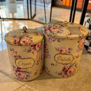 Krem Çiçek Desenli Patates Soğan Kovası 2 Li
