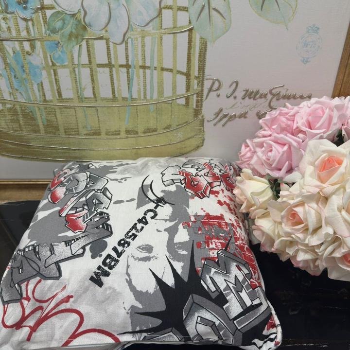 Dekoratif Kırlent Dolgulu Içi Boncuk Silikon 45 X 45