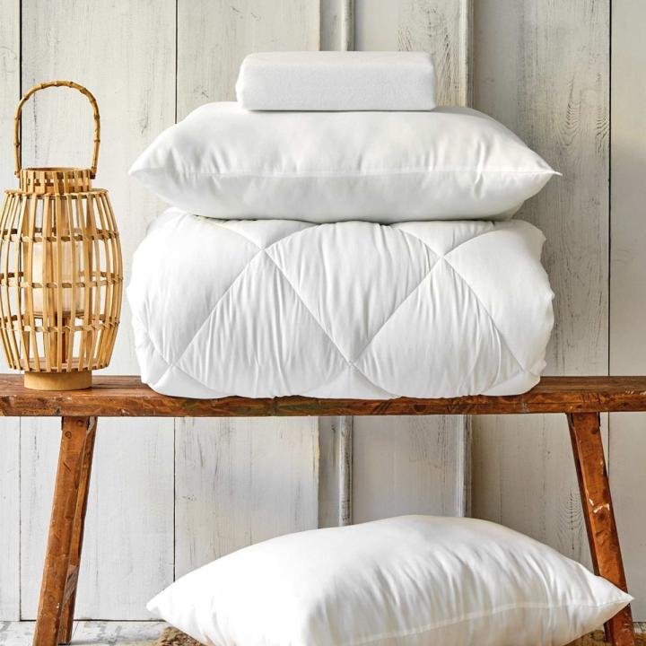 Microfiber Royal Çift Kişilik Yorgan 2 Adet Silikon Yastık