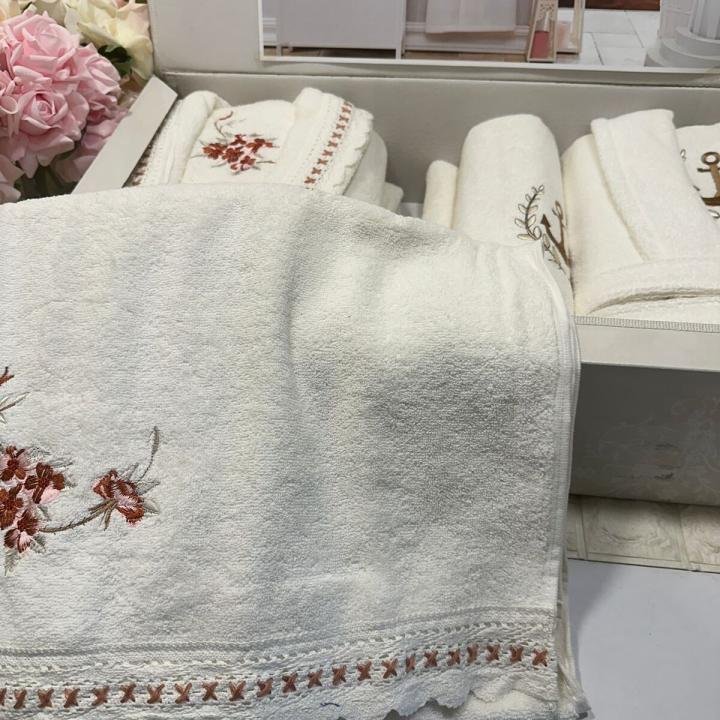 Kopanaki 6lı Bornoz Seti (krem -pudra)