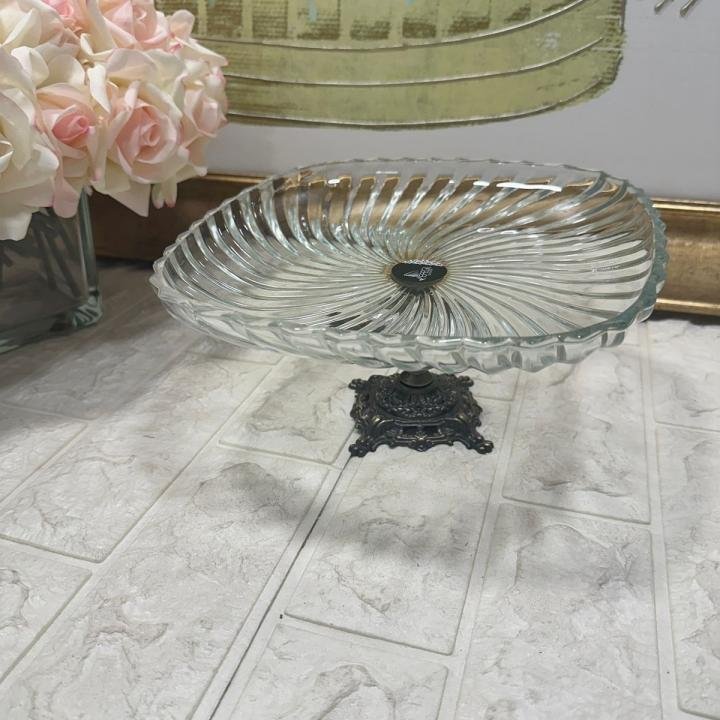 Antik Kristal Gold Cam Kare Ayaklı Sunumluk 25*25*15