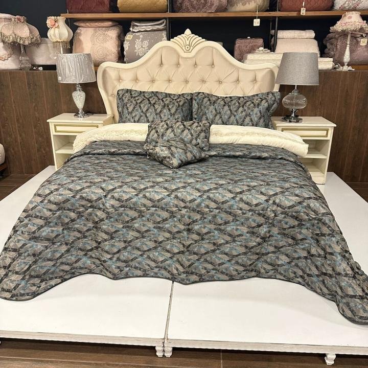 Amazon Mavi Yatak Örtüsü