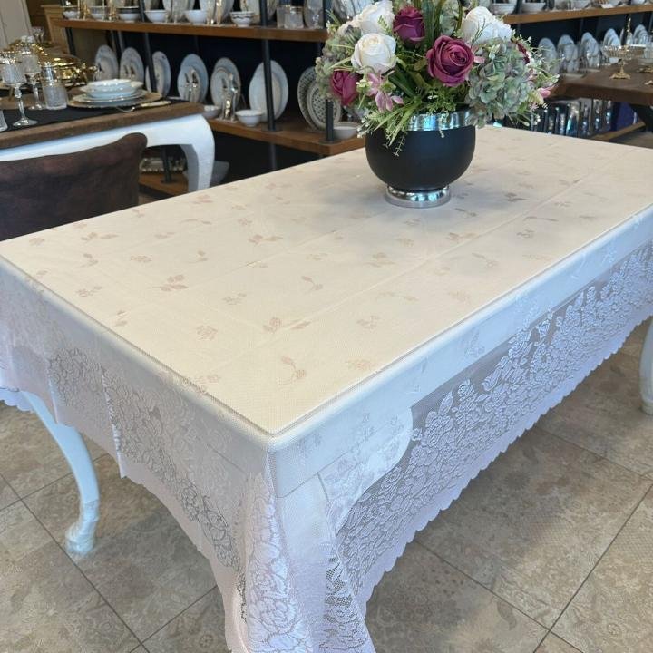 ÖRME DANTEL MASA ÖRTÜSÜ DİKDÖRTGEN 145x220