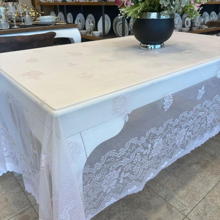 ÖRME DANTEL MASA ÖRTÜSÜ DİKDÖRTGEN 180x270