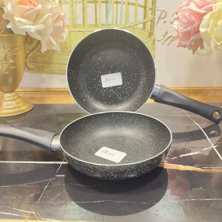 Teflon Tava 2 li (18-20 cm)