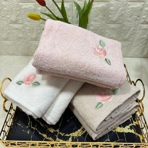 6’lı Havlu Gül Nakışlı 50 X 90 % 100 Pamuk